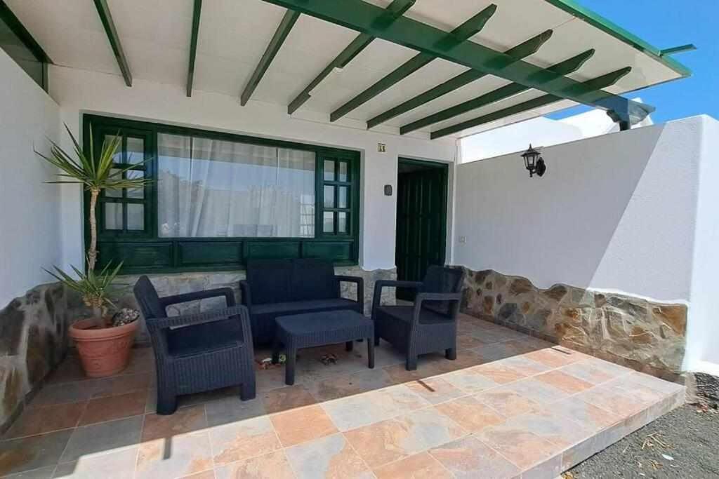Costa Gaviotas Bungalow Puerto del Carmen  Extérieur photo